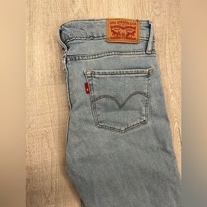 Levi  jeans
